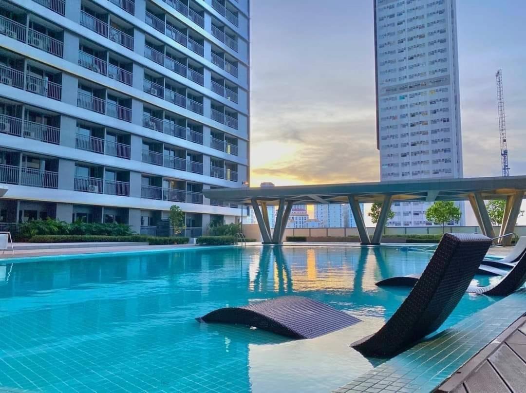 Smdc Fame Residence Luxurious Family Suite Condo Near Mrt Mandaluyong Bagian luar foto